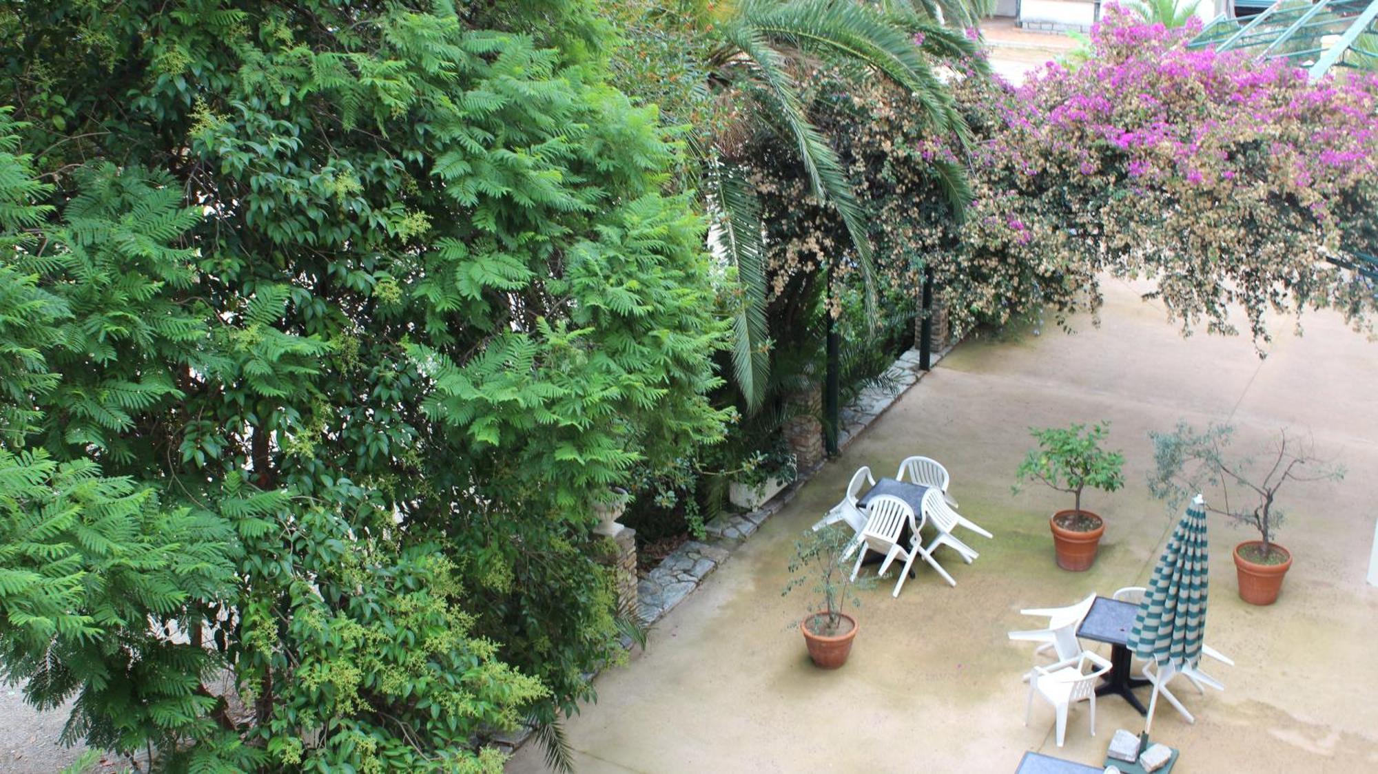 Castellu Hotel Lucciana  Bagian luar foto
